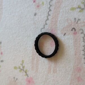 Black- Qalo Size 7 Women's Silicone Workout Rings